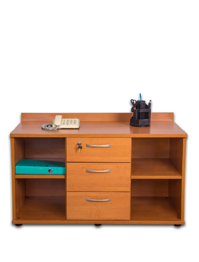 Tumba is an assistant