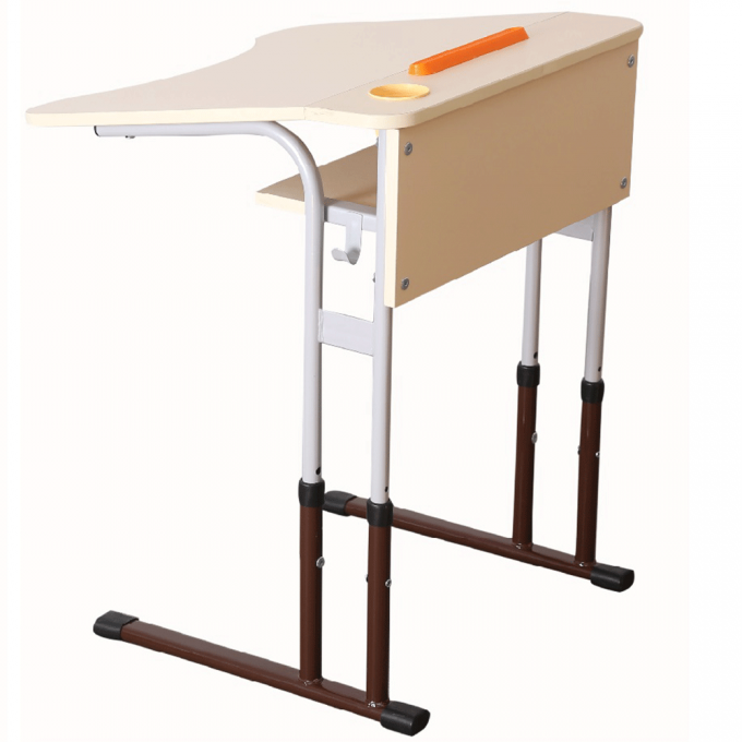 The antiscoliosis table is adjustable in height