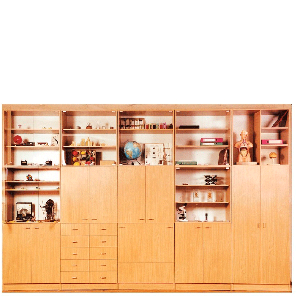 Стінка для класу історії, географії та біології