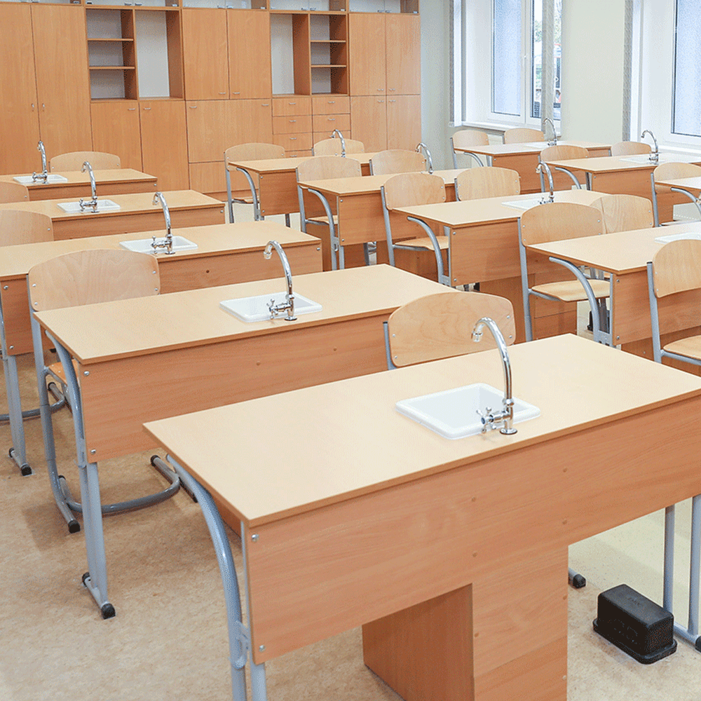 Стіл лабораторний хімічний з мийкою